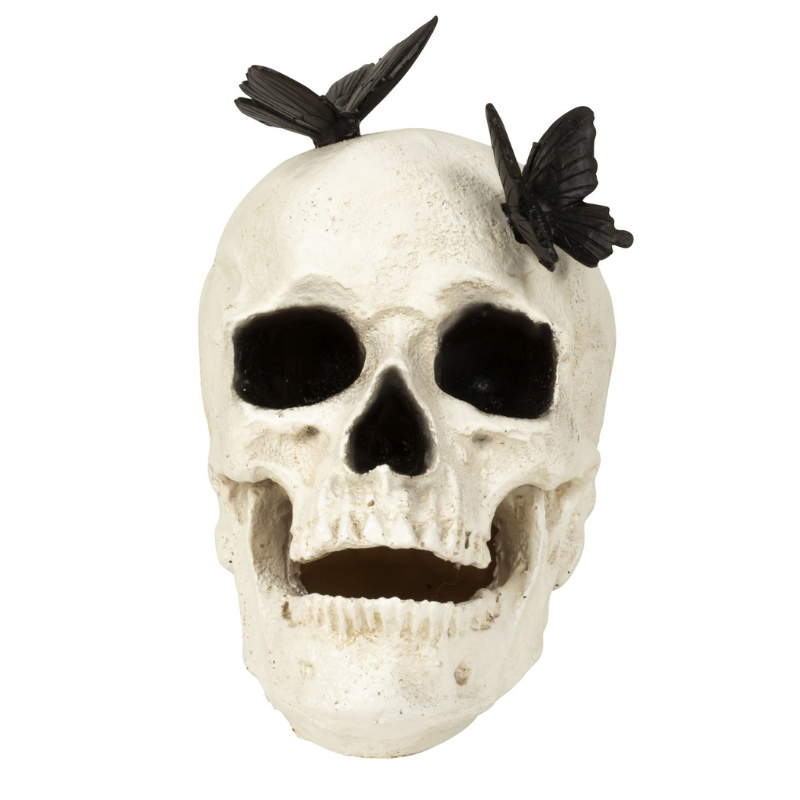 Totenkopf mit Schmetterling